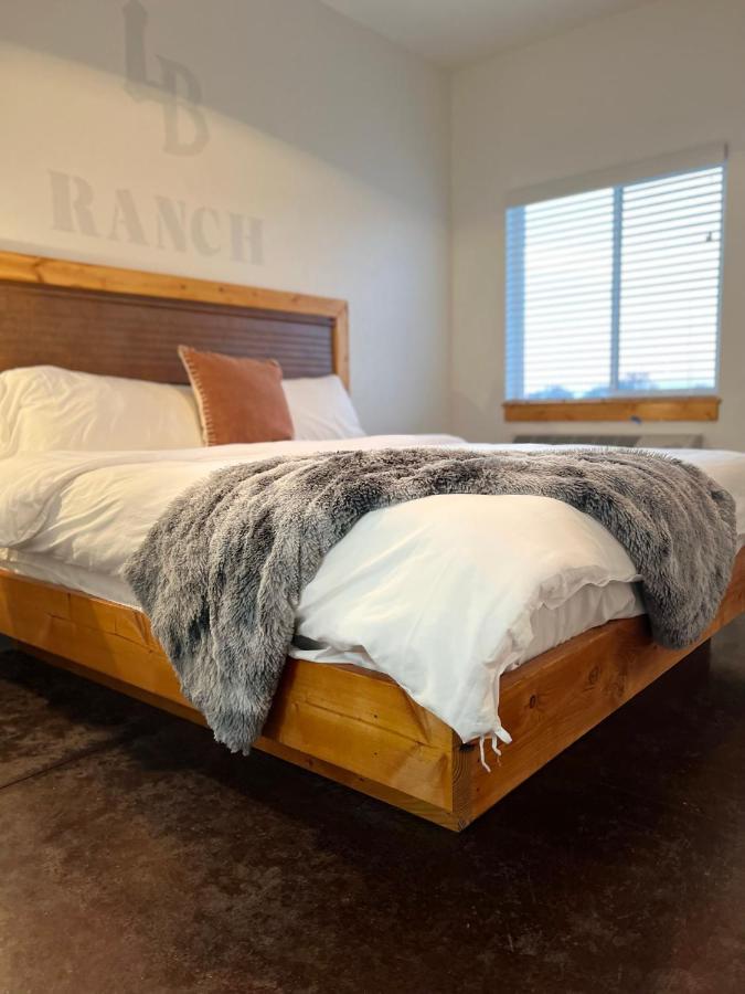Отель Lazy Bear Ranch Weiser Экстерьер фото